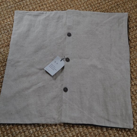 West Elm Accents Nwt West Elm Cotton Linen Velvet Corners 24x24